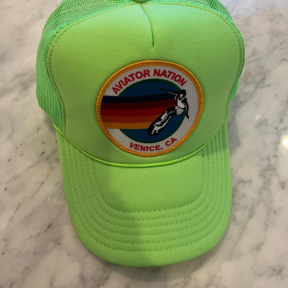 AVIATOR NATION SIGNATURE VENICE VINTAGE NYLON TRUCKER HAT - Neon Green